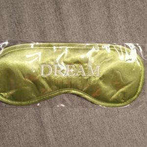 Green "Dream" Satin-like Eye Mask